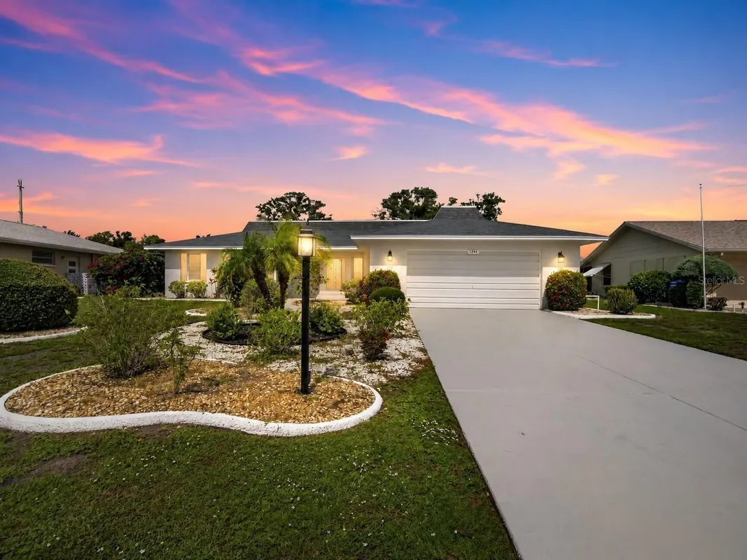 Property Slideshow image 1 of 60 | 1244 w del webb blvd, Sun City Center, FL, 33573