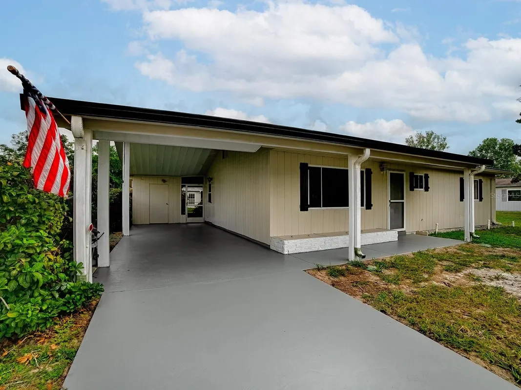 Property Slideshow image 1 of 37 | 9115 sw 102nd ln, Ocala, FL, 34481