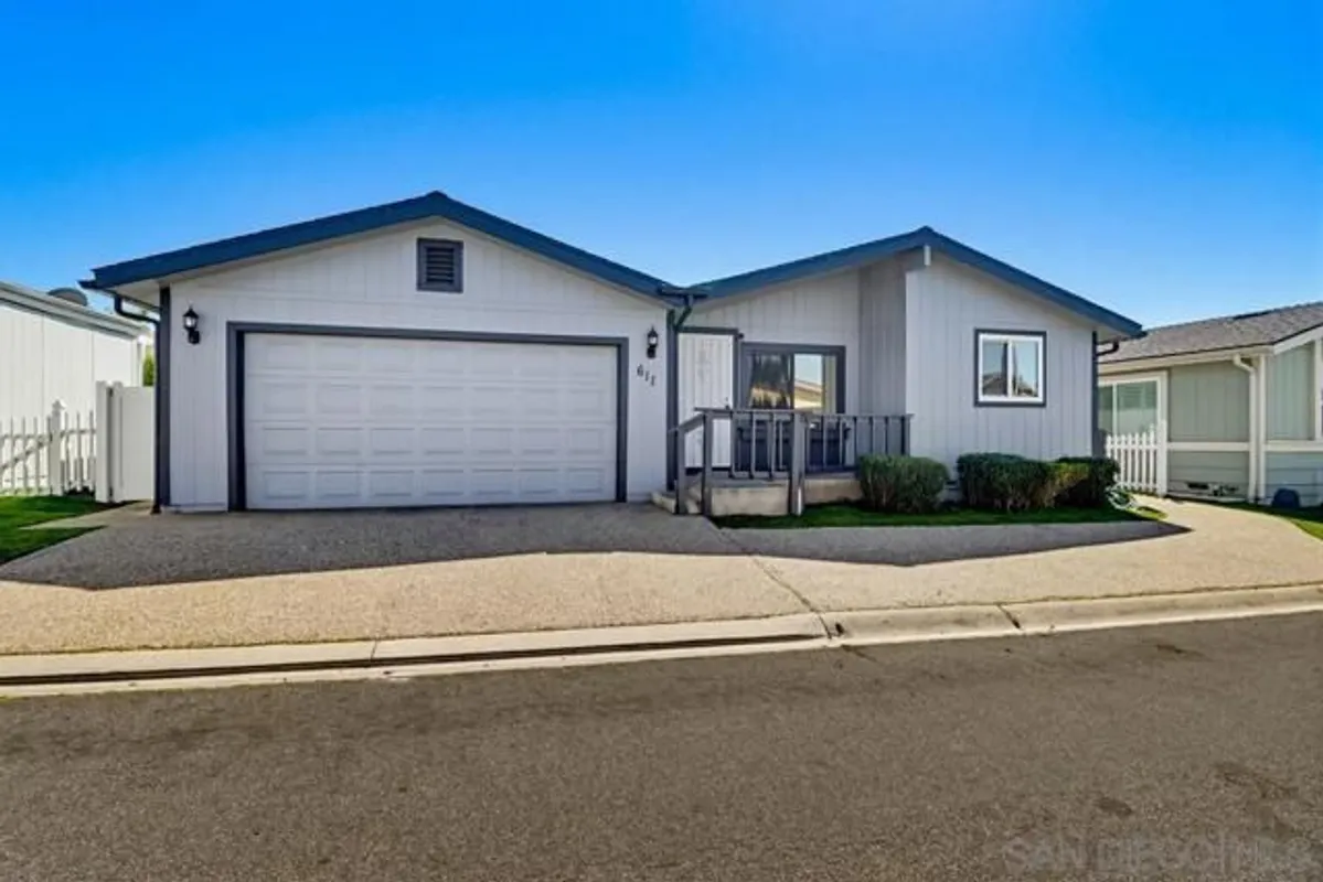 Property Slideshow image 1 of 40 | 611 via santa paulo, Vista, CA, 92081