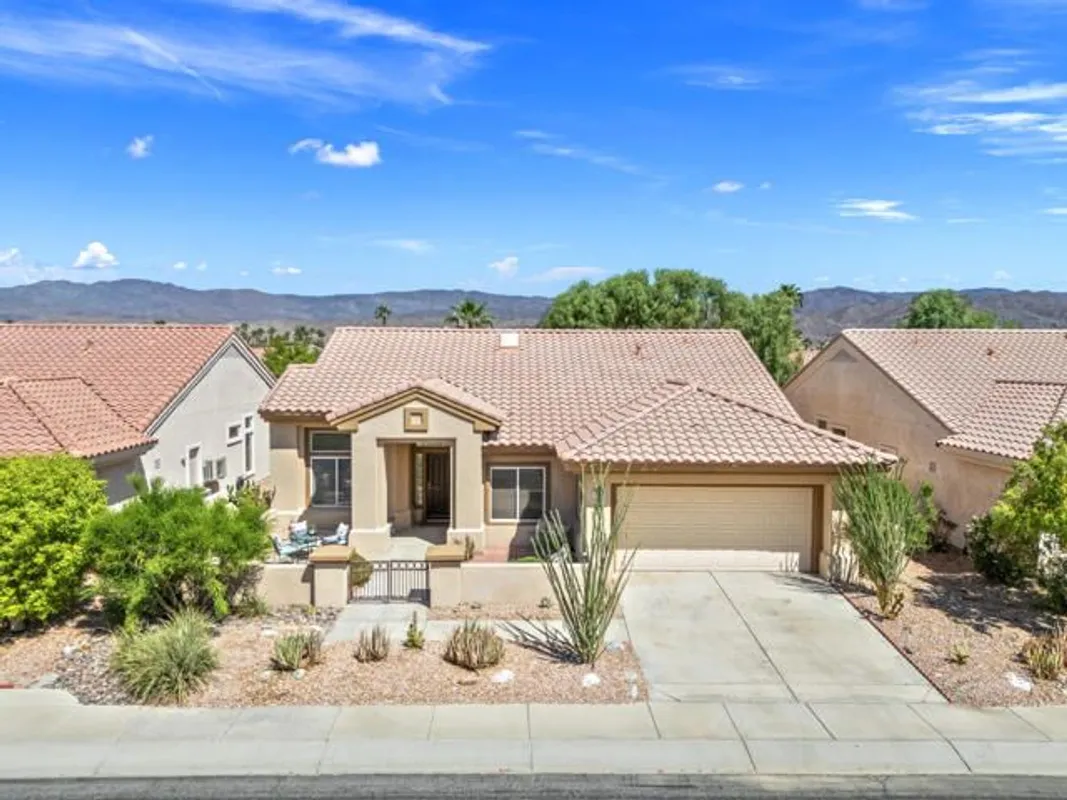 Property Slideshow image 1 of 42 | 78302 silver sage dr, Palm Desert, CA, 92211