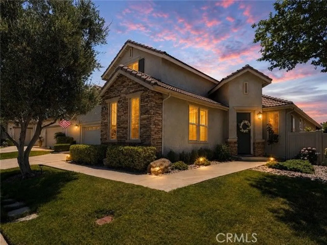 Property Slideshow image 1 of 2 | 28557 raintree dr, Menifee, CA, 92584