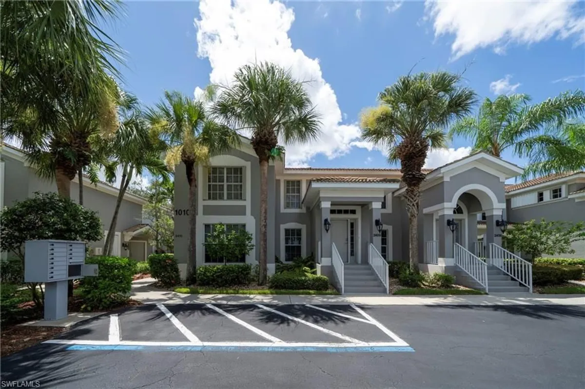 Property Slideshow image 1 of 33 | 10109 colonial country club blvd 2409, Fort Myers, FL, 33913