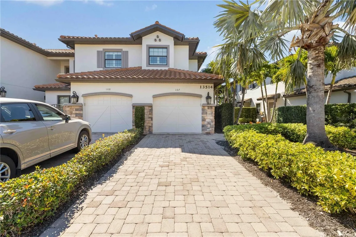 Property Slideshow image 1 of 25 | 13514 messina loop 107, Bradenton, FL, 34211