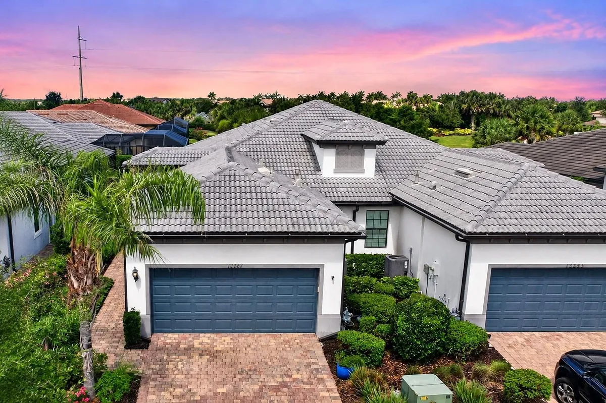 Property Slideshow image 1 of 58 | 12287 myrtle bay ct, Sarasota, FL, 34238