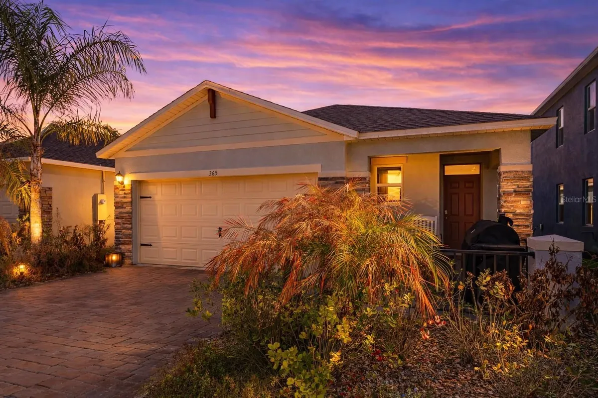 Property Slideshow image 1 of 31 | 365 caryota ct, New Smyrna Beach, FL, 32168