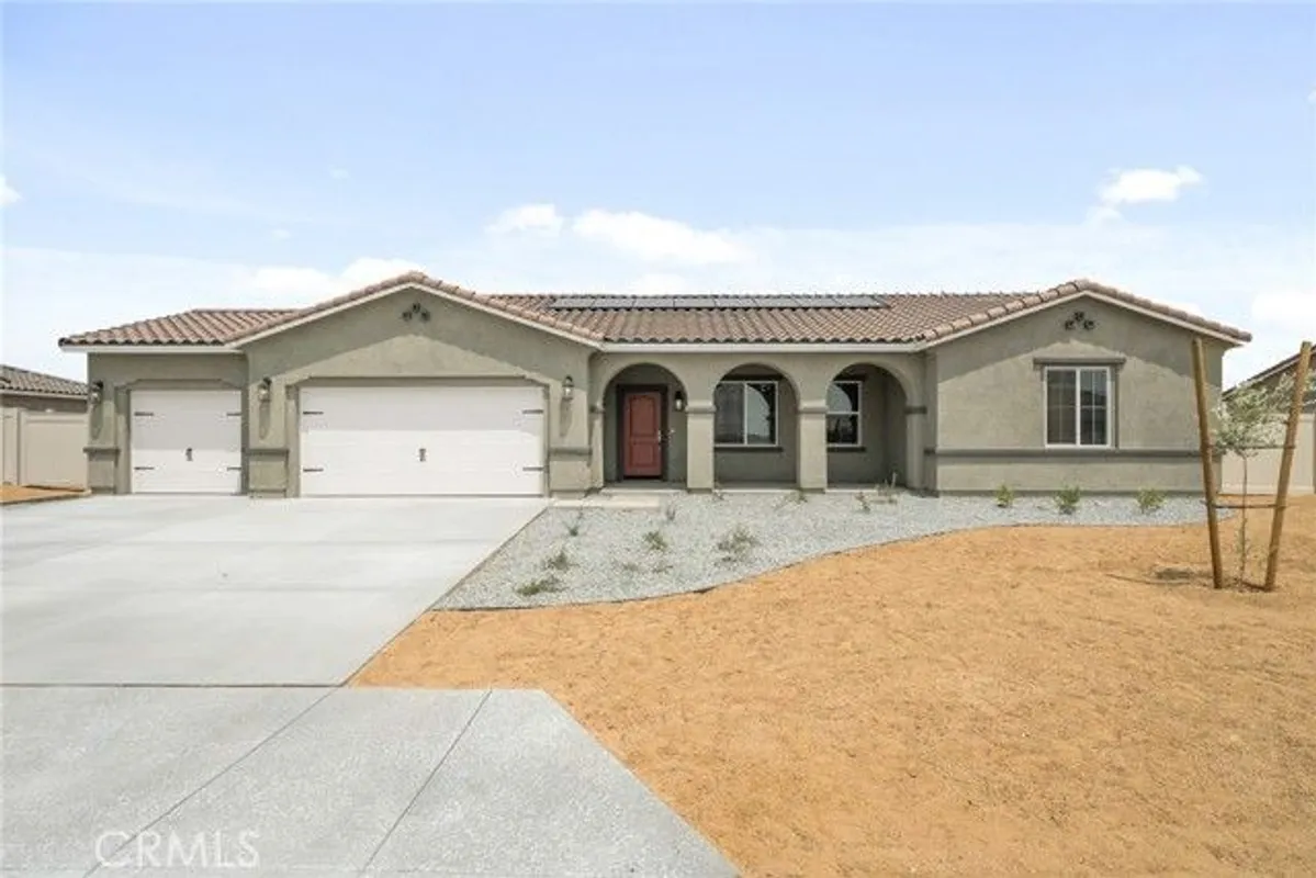 Property Slideshow image 1 of 7 | 14853 indigo rd, Apple Valley, CA, 92307