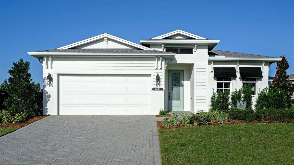 Property Slideshow image 1 of 25 | 1736 point grace rd, Tavares, FL, 32778