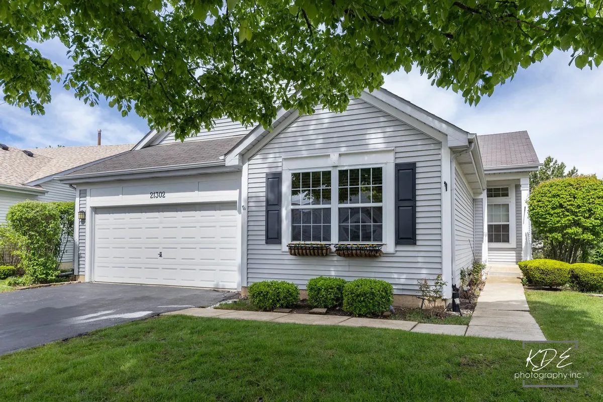 Property Slideshow image 1 of 77 | 21302 w monterrey dr, Plainfield, IL, 60544