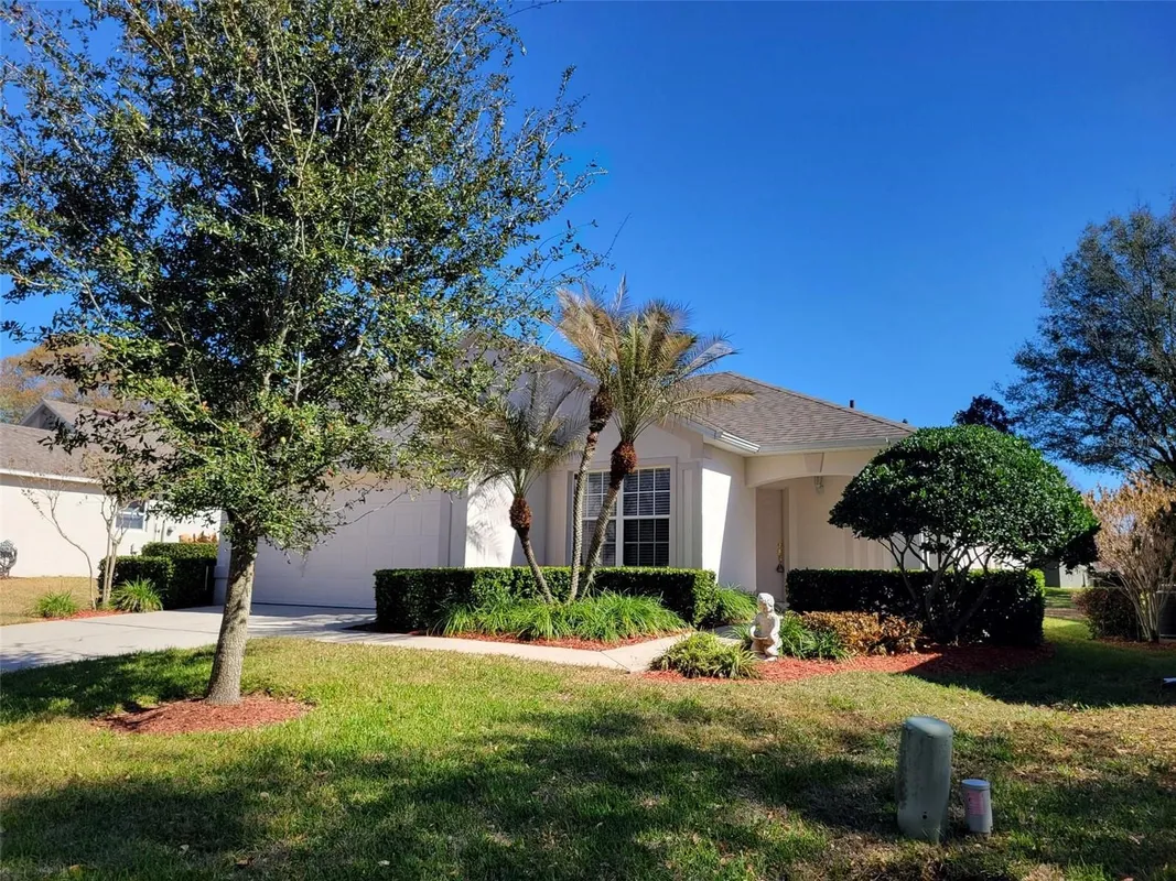 Property Slideshow image 1 of 46 | 3701 eversholt st, Clermont, FL, 34711