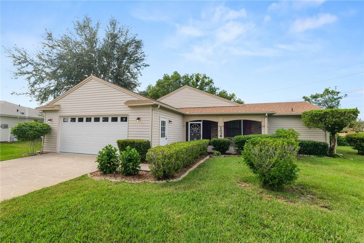 Property Slideshow image 1 of 34 | 1038 parakeet trl, Lakeland, FL, 33809