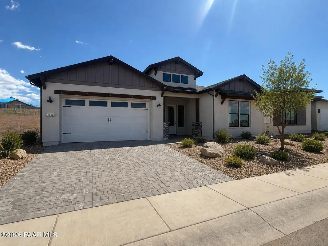 Property Slideshow image 1 of 37 | 4343 n larkin ave, Prescott Valley, AZ, 86314