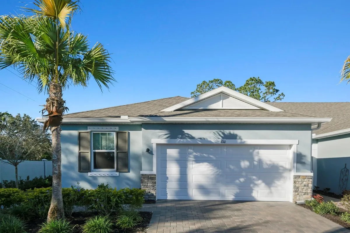 Property Slideshow image 1 of 28 | 810 ruddy quail pl, Sun City Center, FL, 33573