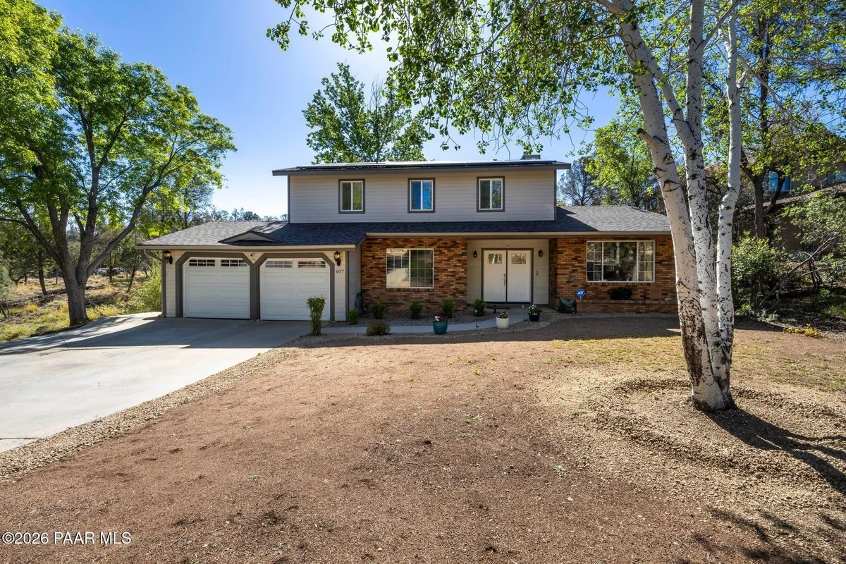Property Slideshow image 1 of 68 | 607 mockingbird ct, Prescott, AZ, 86301