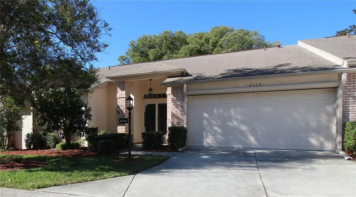 Property Slideshow image 1 of 58 | 2113 springmeadow dr, Spring Hill, FL, 34606