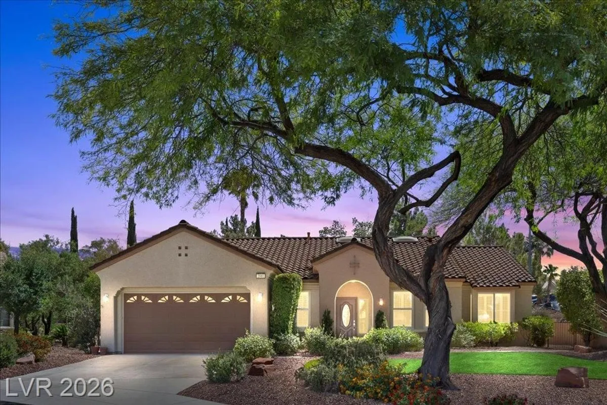 Property Slideshow image 1 of 36 | 2860 alder lake ct, Henderson, NV, 89052