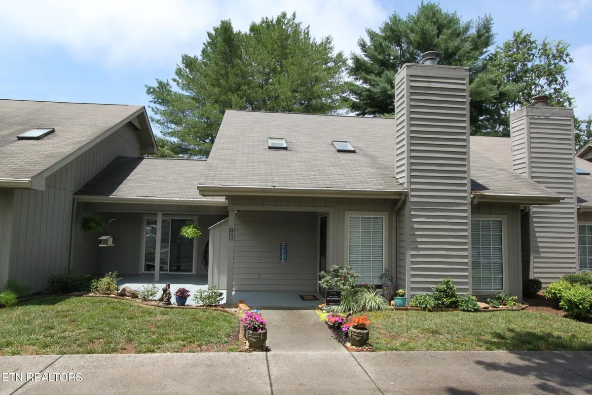 Property Slideshow image 1 of 24 | 106 chota view ln, Loudon, TN, 37774
