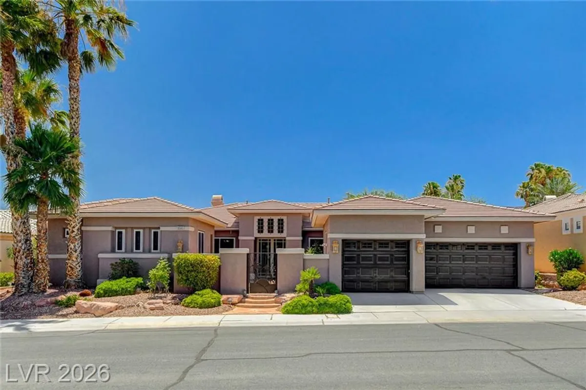 Property Slideshow image 1 of 75 | 10563 bambola pl, Las Vegas, NV, 89135