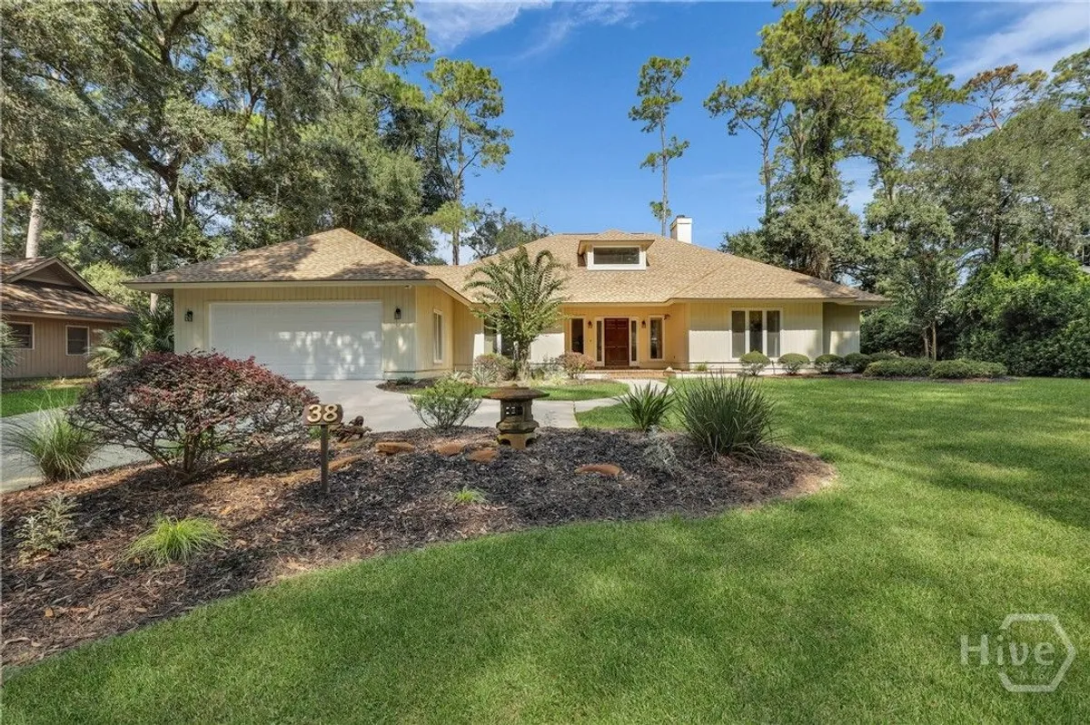 Property Slideshow image 1 of 53 | 38 monastery rd, Savannah, GA, 31411