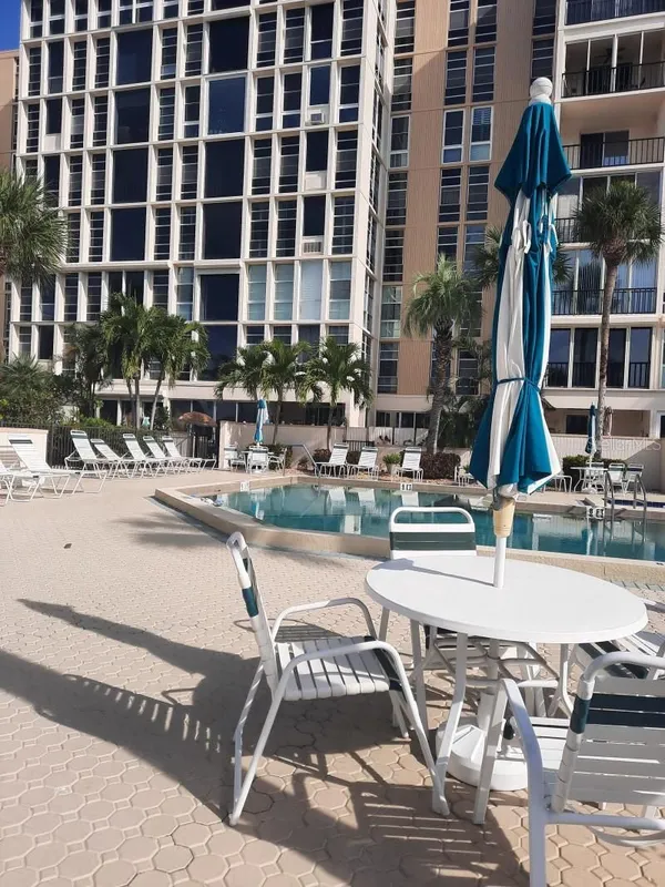 Property Slideshow image 1 of 5 | 7400 sun island dr 107, South Pasadena, FL, 33707