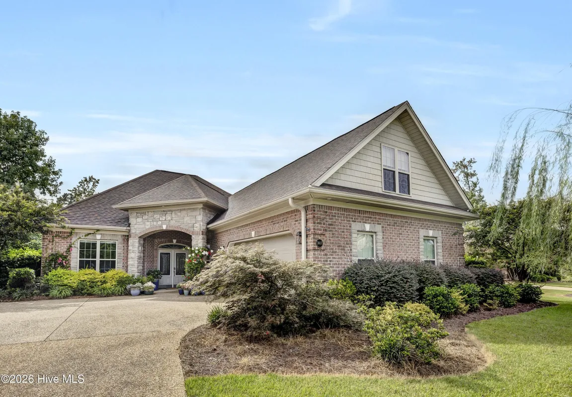 Property Slideshow image 1 of 83 | 3607 minerva ln, Castle Hayne, NC, 28429