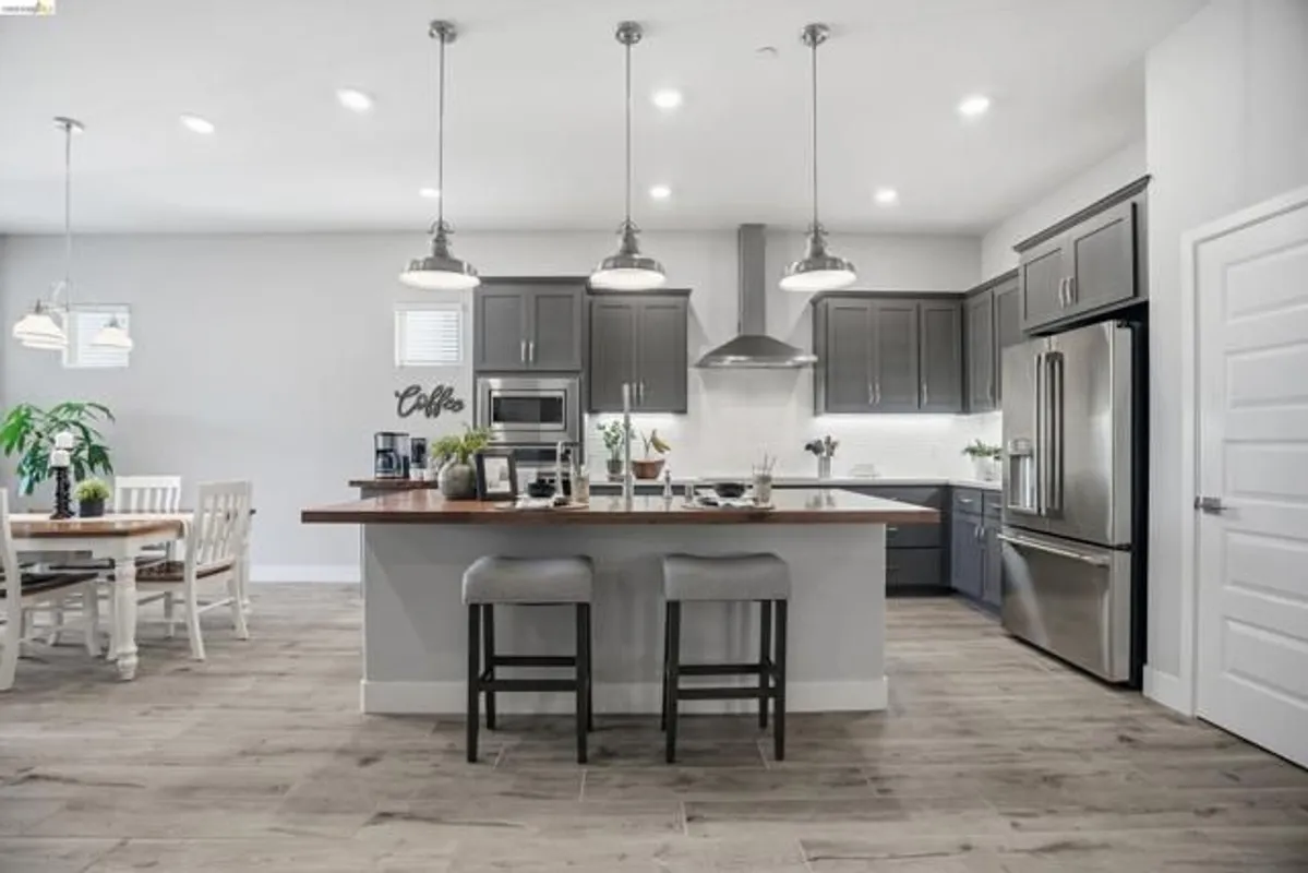 Property Slideshow image 1 of 45 | 1820 morello dr, Brentwood (Cc), CA, 94513