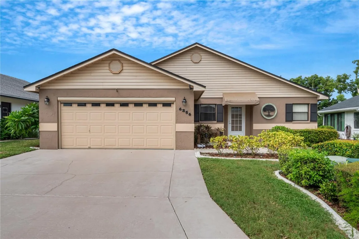 Property Slideshow image 1 of 57 | 6256 sandpipers dr, Lakeland, FL, 33809