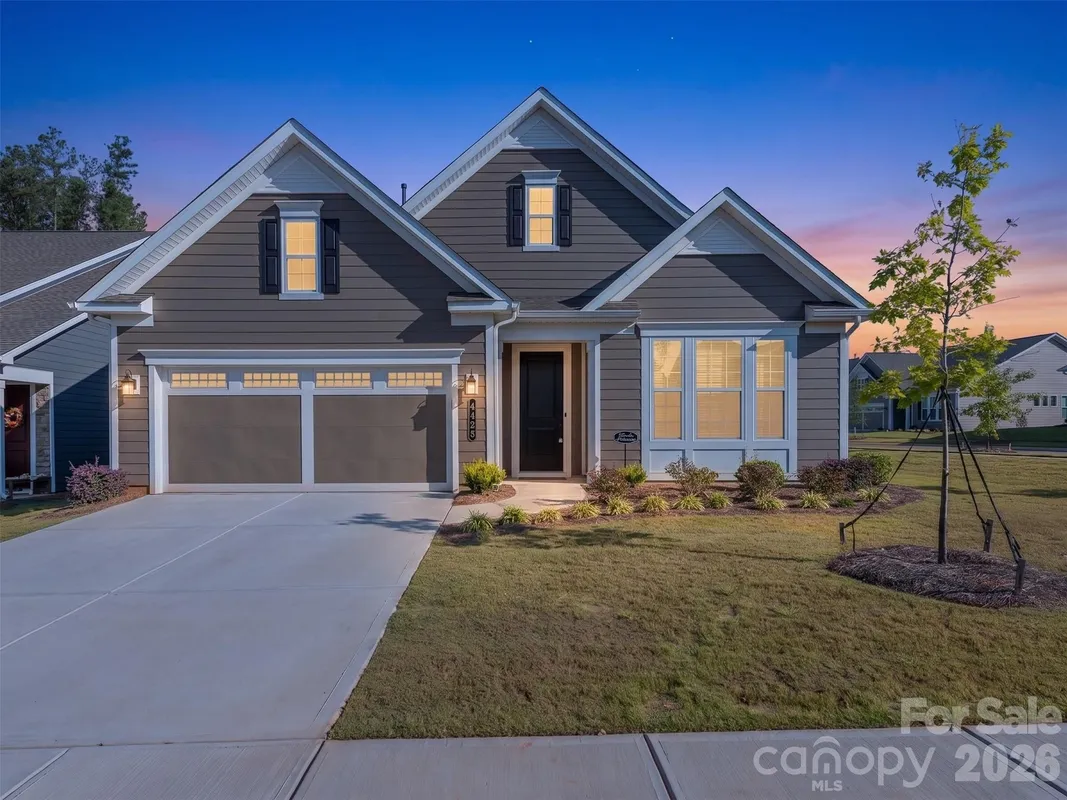 Property Slideshow image 1 of 24 | 4423 moxie way, Charlotte, NC, 28215