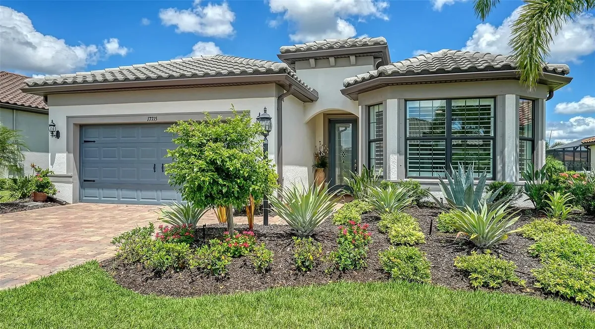 Property Slideshow image 1 of 66 | 17715 littleton pl, Bradenton, FL, 34202