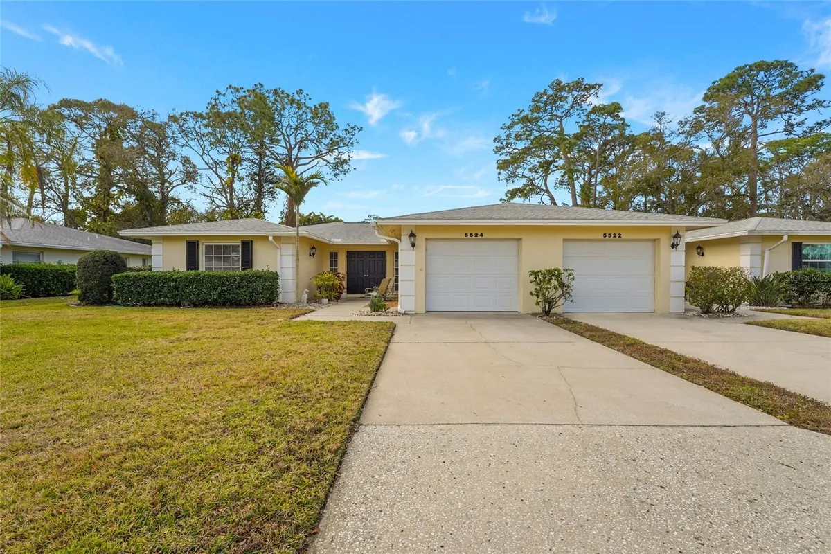 Property Slideshow image 1 of 68 | 5524 palm aire dr 5524, Sarasota, FL, 34243