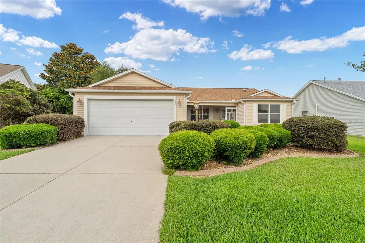 Property Slideshow image 1 of 29 | 991 barrymoore loop, The Villages, FL, 32162