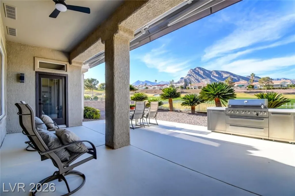 Property Slideshow image 1 of 49 | 10720 back plains dr, Las Vegas, NV, 89134