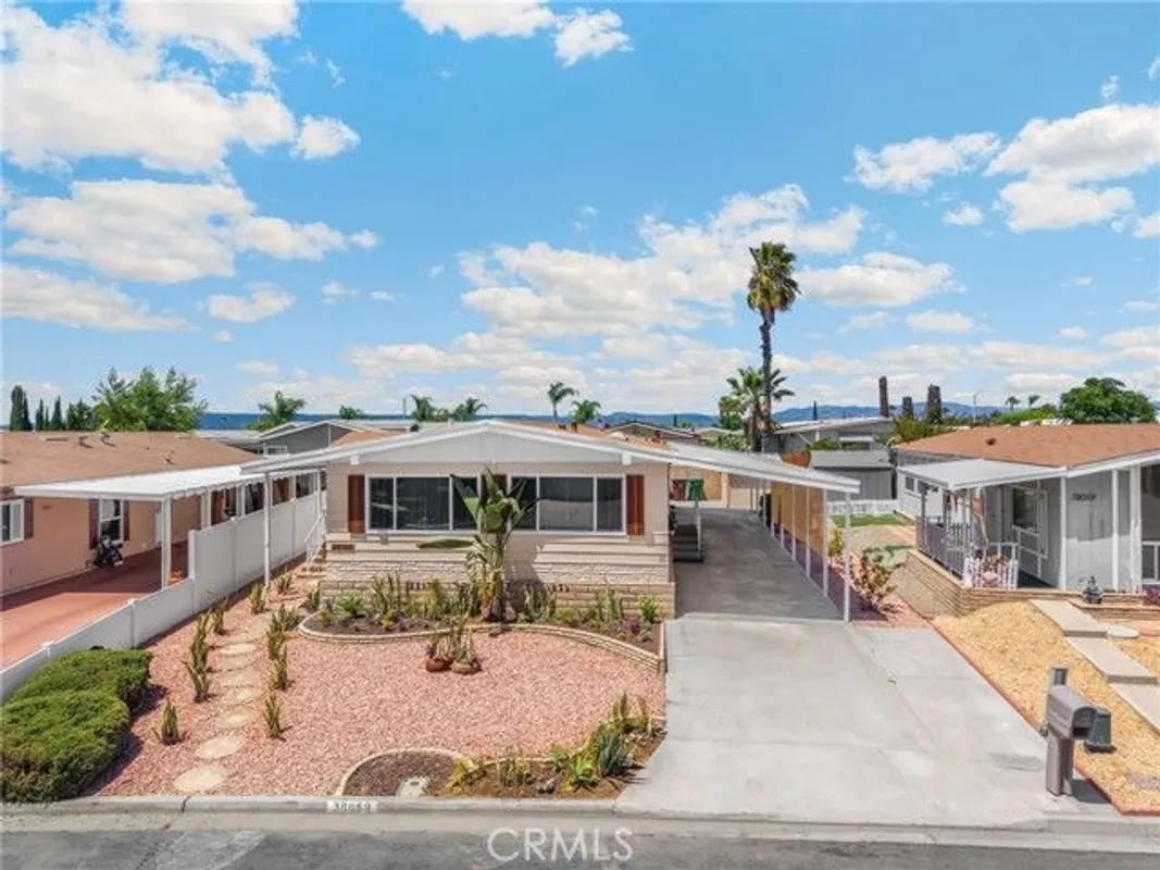 Property Slideshow image 1 of 40 | 38069 calle de amor, Murrieta, CA, 92563