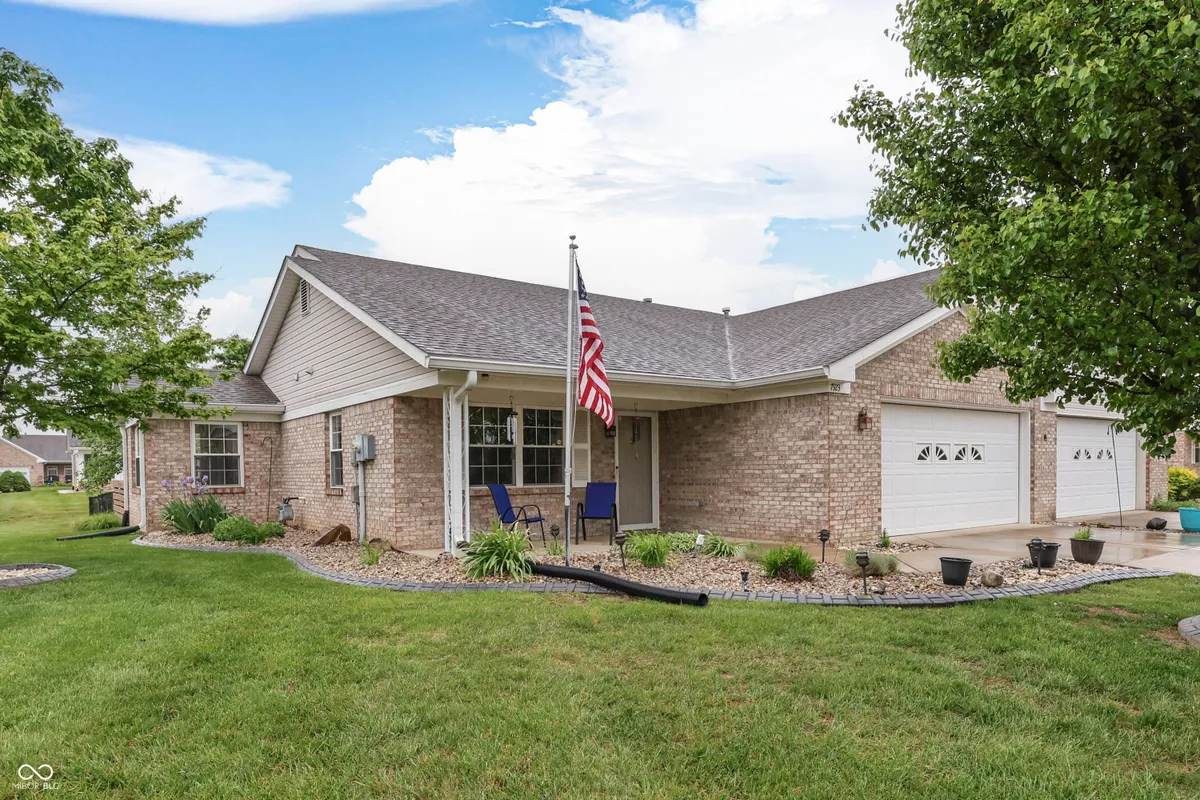 Property Slideshow image 1 of 30 | 7923 park ward pl, Indianapolis, IN, 46259