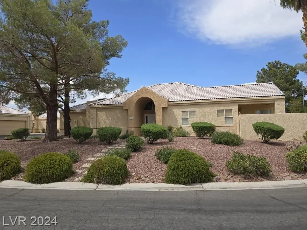 Property Slideshow image 1 of 9 | 428 wonderstone dr, Las Vegas, NV, 89107