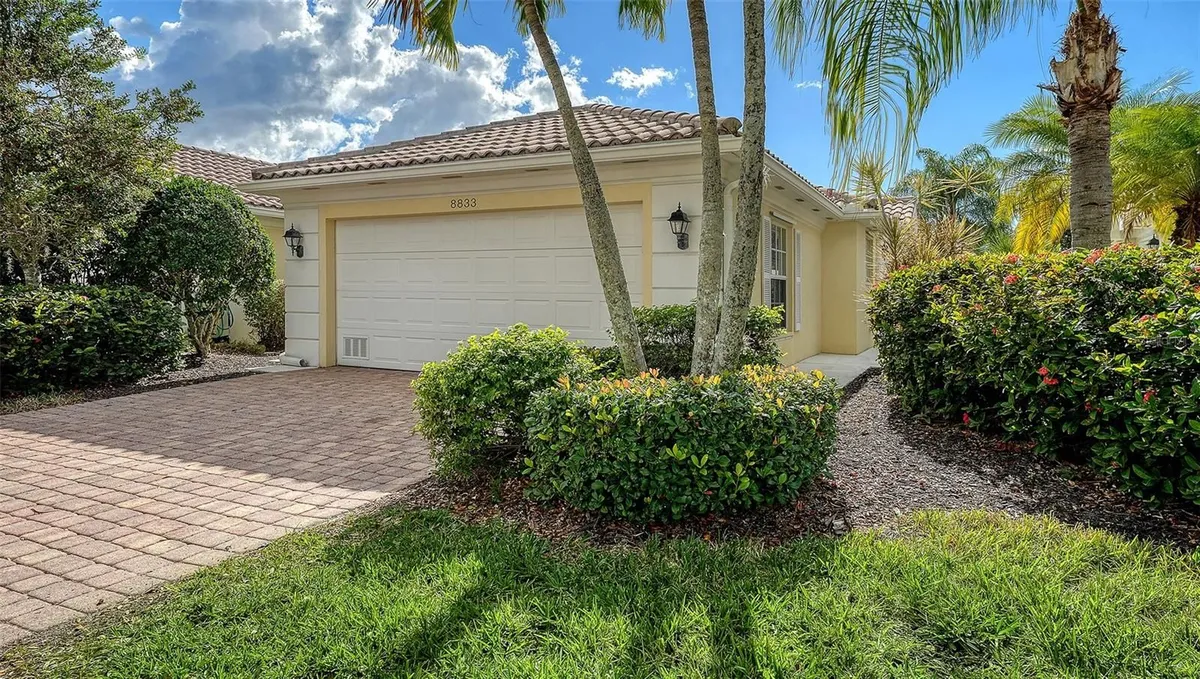 Property Slideshow image 1 of 99 | 8833 etera dr, Sarasota, FL, 34238