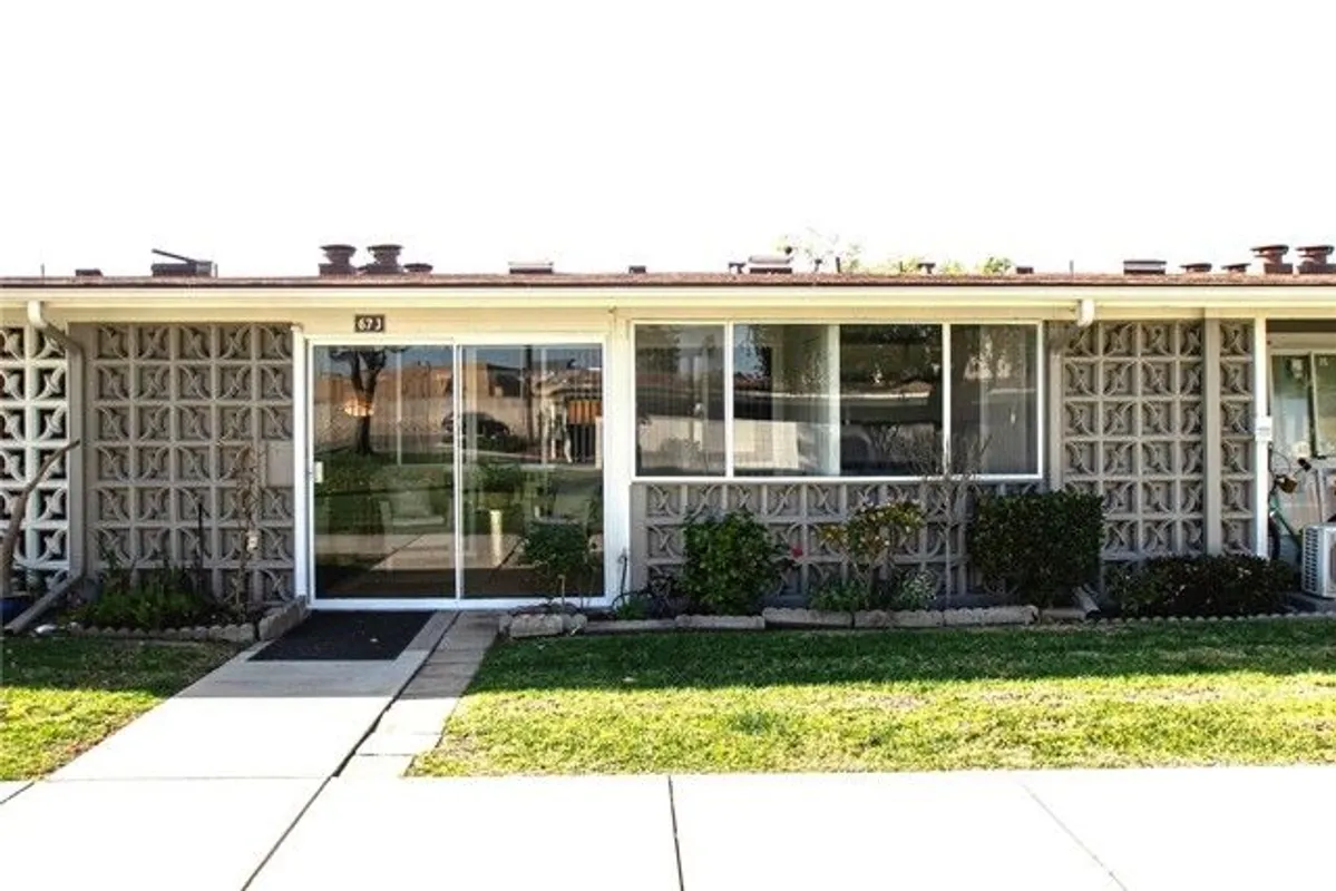 Property Slideshow image 1 of 24 | 13930 church pl, Seal Beach, CA, 90740