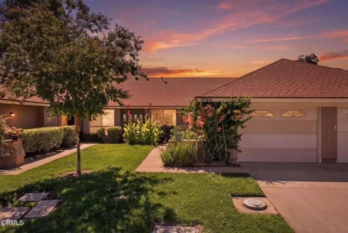 Property Slideshow image 1 of 47 | 7139 village 7 7, Camarillo, CA, 93012