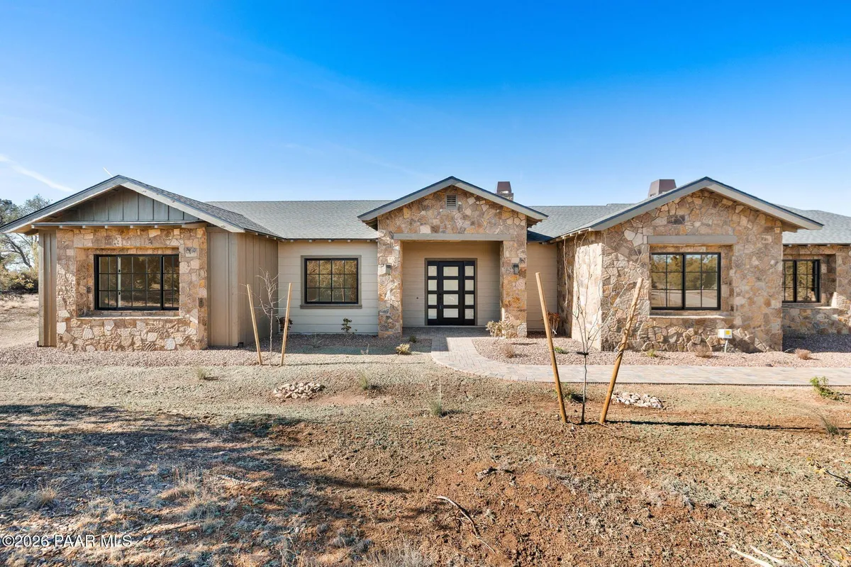 Property Slideshow image 1 of 49 | 15350 n tyler ave, Prescott, AZ, 86305