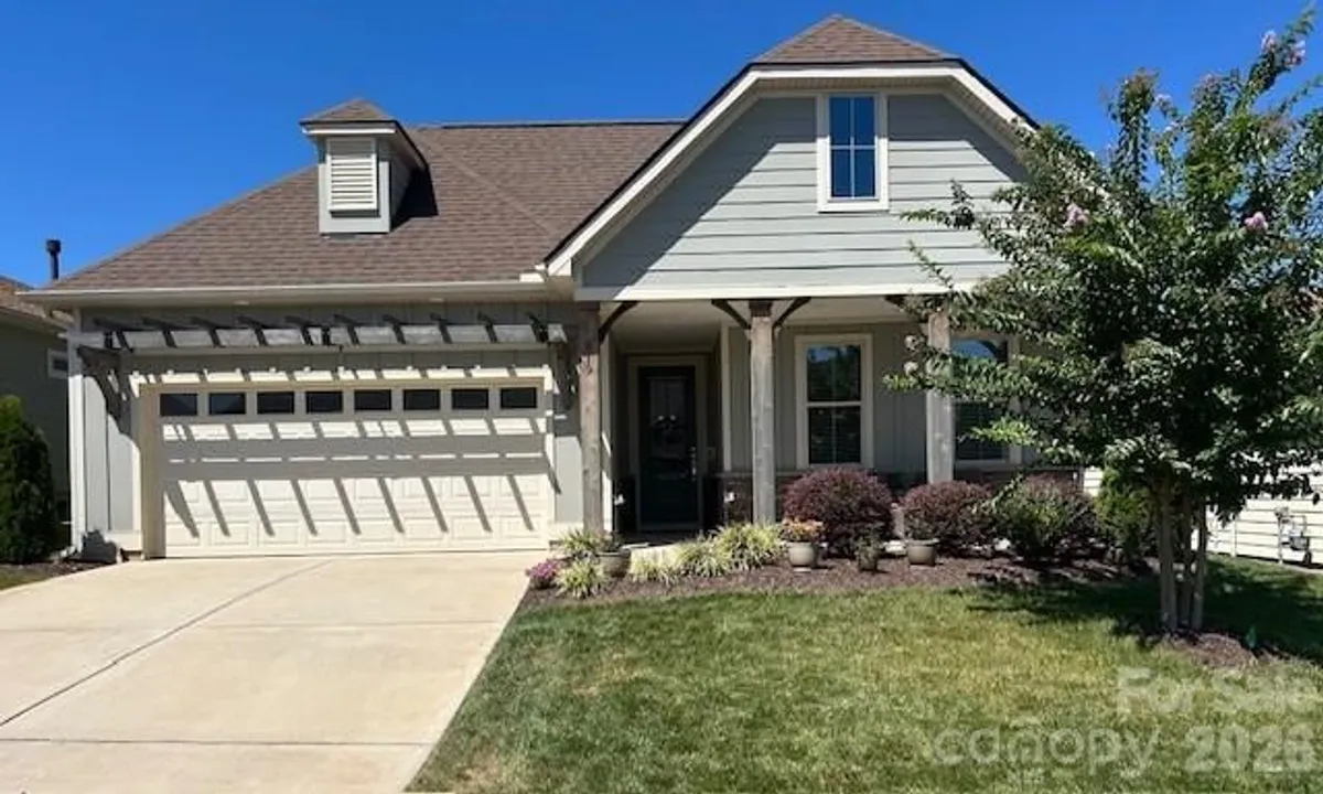 Property Slideshow image 1 of 31 | 519 bowline dr, Denver, NC, 28037