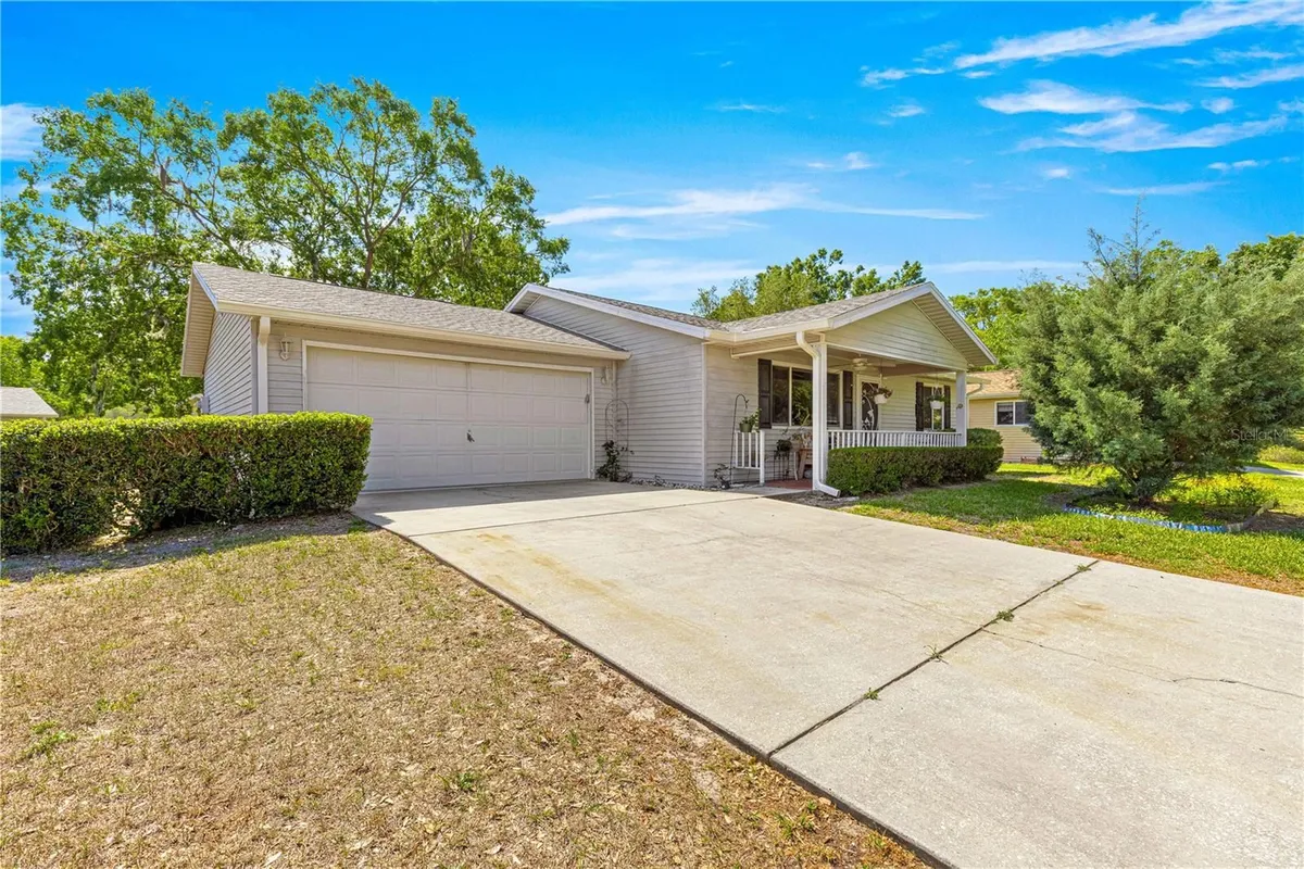 Property Slideshow image 1 of 83 | 10989 sw 86th ave, Ocala, FL, 34481