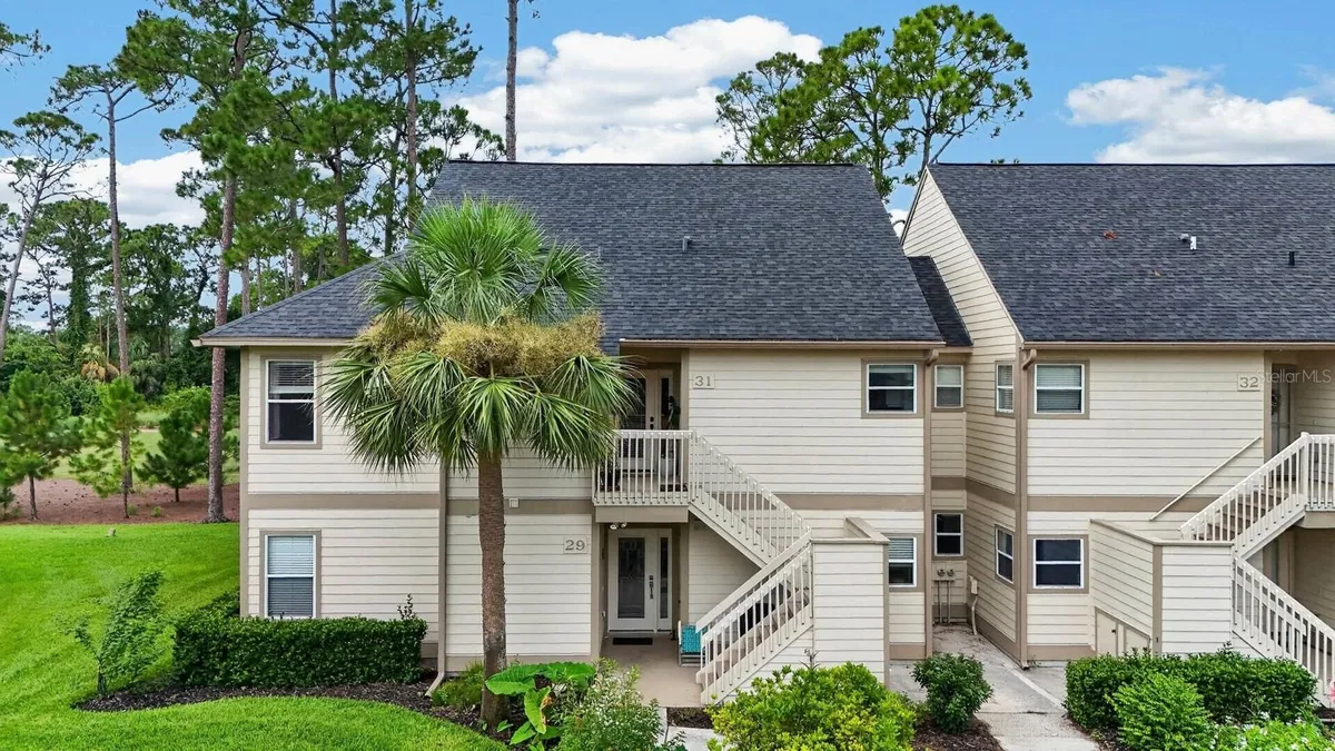 Property Slideshow image 1 of 43 | 31 magnolia dr, Ormond Beach, FL, 32174