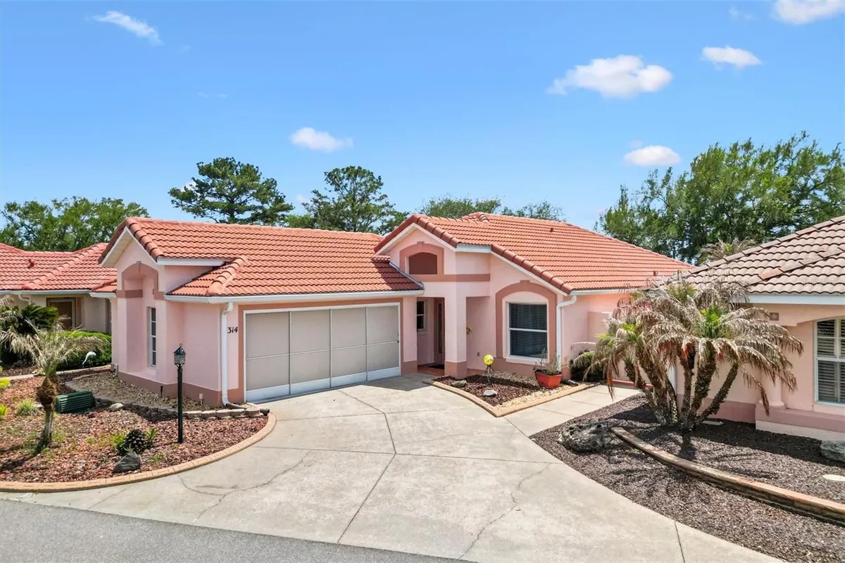 Property Slideshow image 1 of 42 | 1314 santa rosa ct, The Villages, FL, 32159