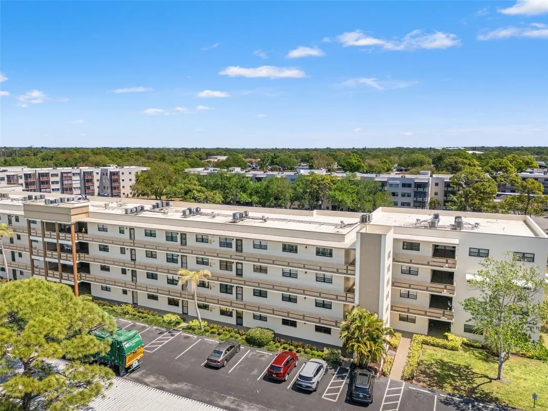 Property Slideshow image 1 of 44 | 6070 80th st 410, St Petersburg, FL, 33709