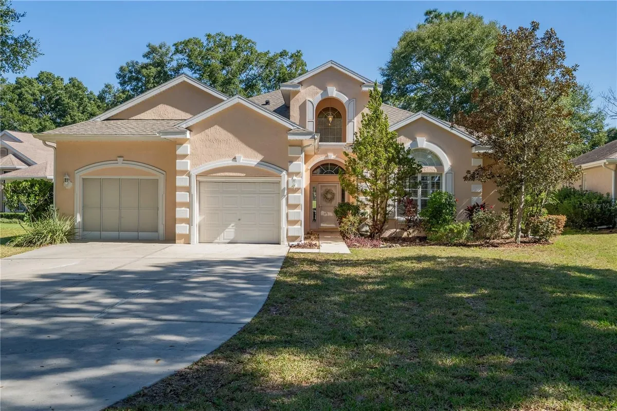 Property Slideshow image 1 of 64 | 10622 sw 71st cir, Ocala, FL, 34476