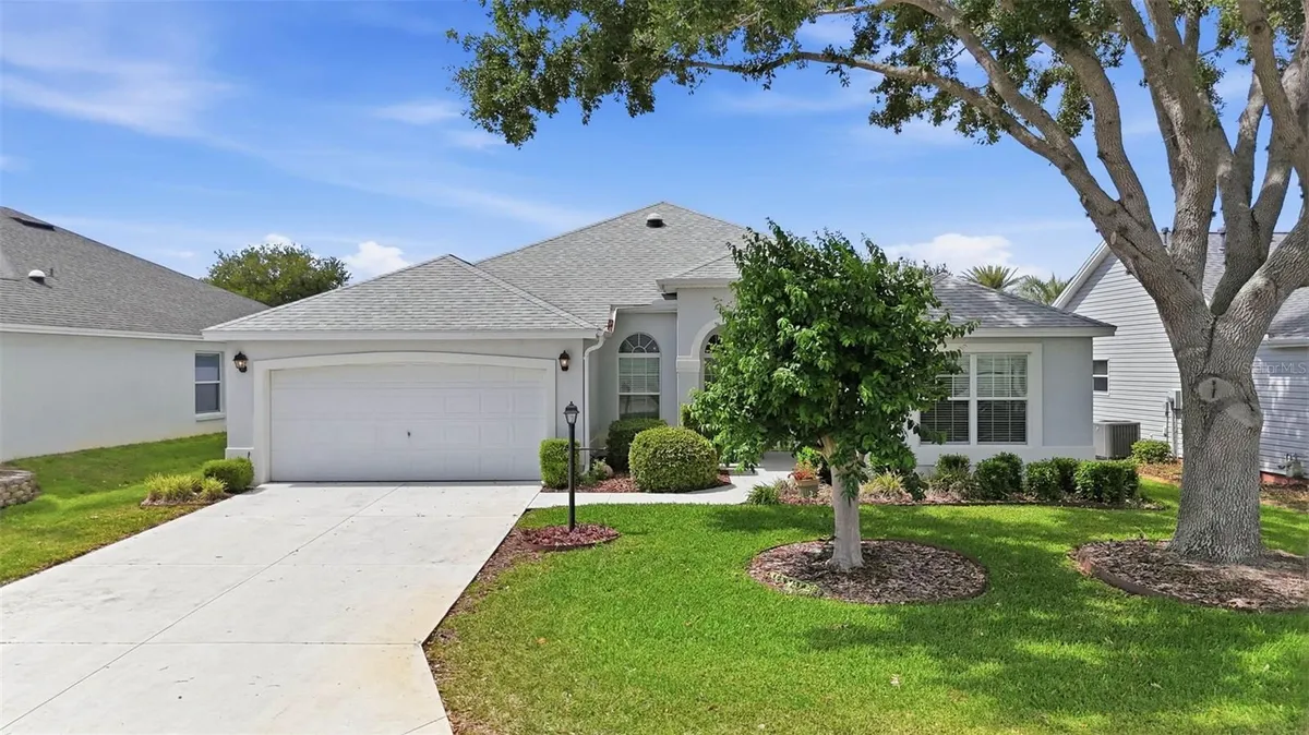 Property Slideshow image 1 of 43 | 1627 kensington pl, The Villages, FL, 32162
