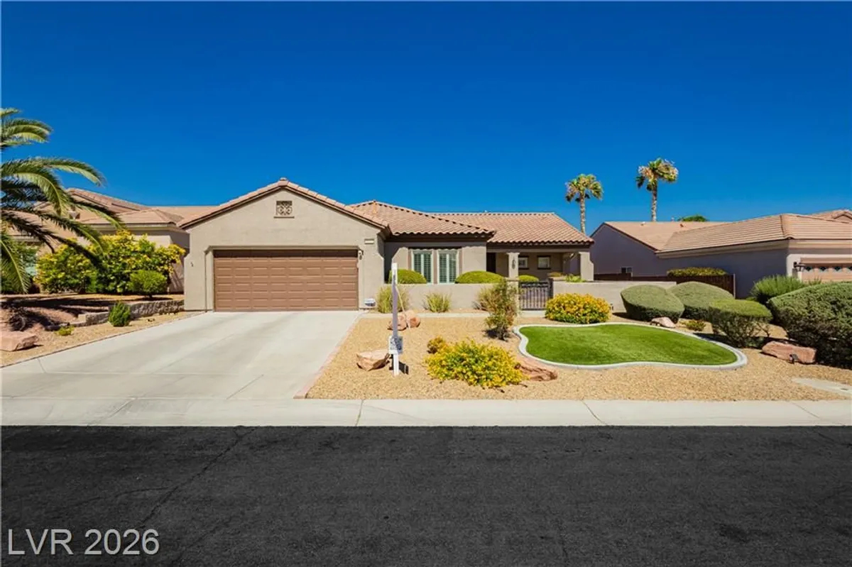 Property Slideshow image 1 of 54 | 2127 waterton rivers dr, Henderson, NV, 89044