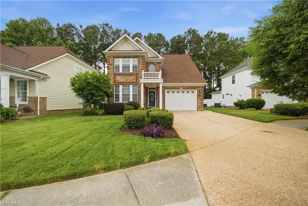 Property Slideshow image 1 of 43 | 2948 enchanting cir, Virginia Beach, VA, 23456