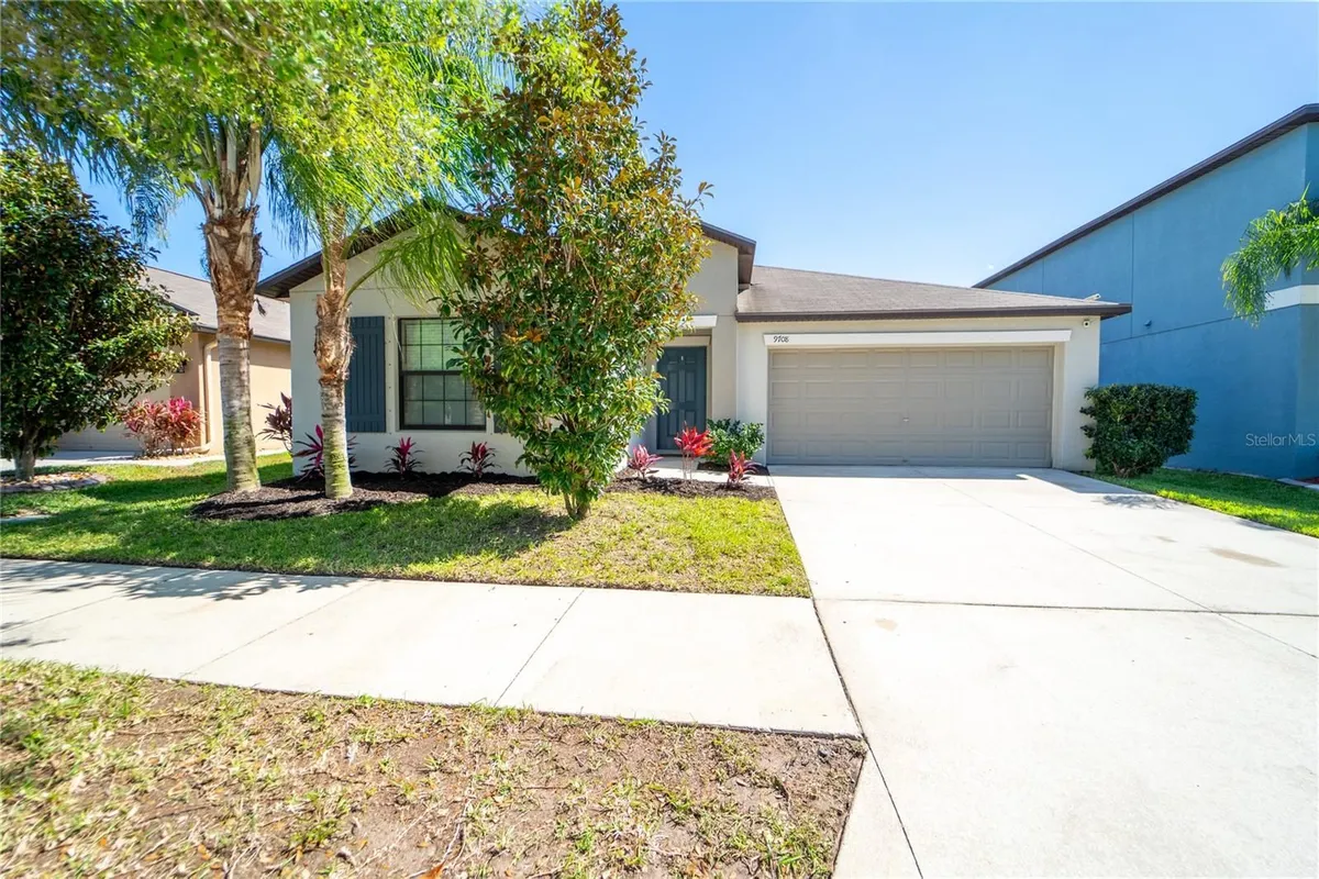 Property Slideshow image 1 of 50 | 9708 sage creek dr, Ruskin, FL, 33573