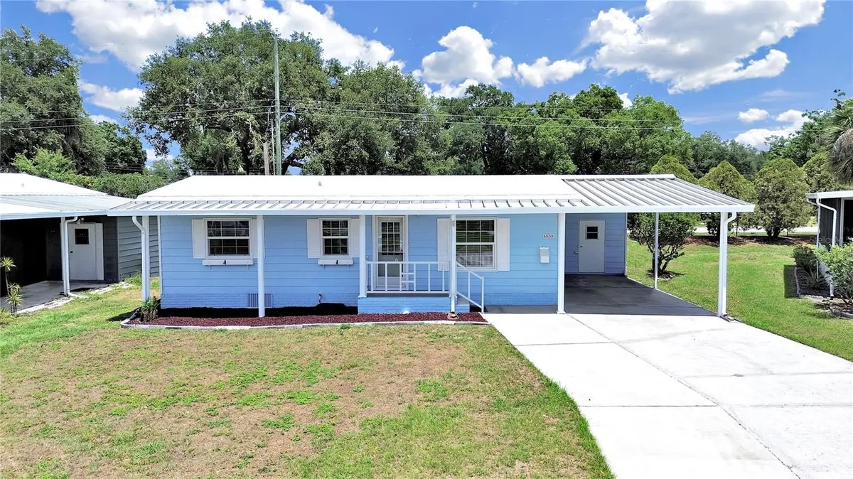 Property Slideshow image 1 of 48 | 4859 foxwood blvd, Lakeland, FL, 33810