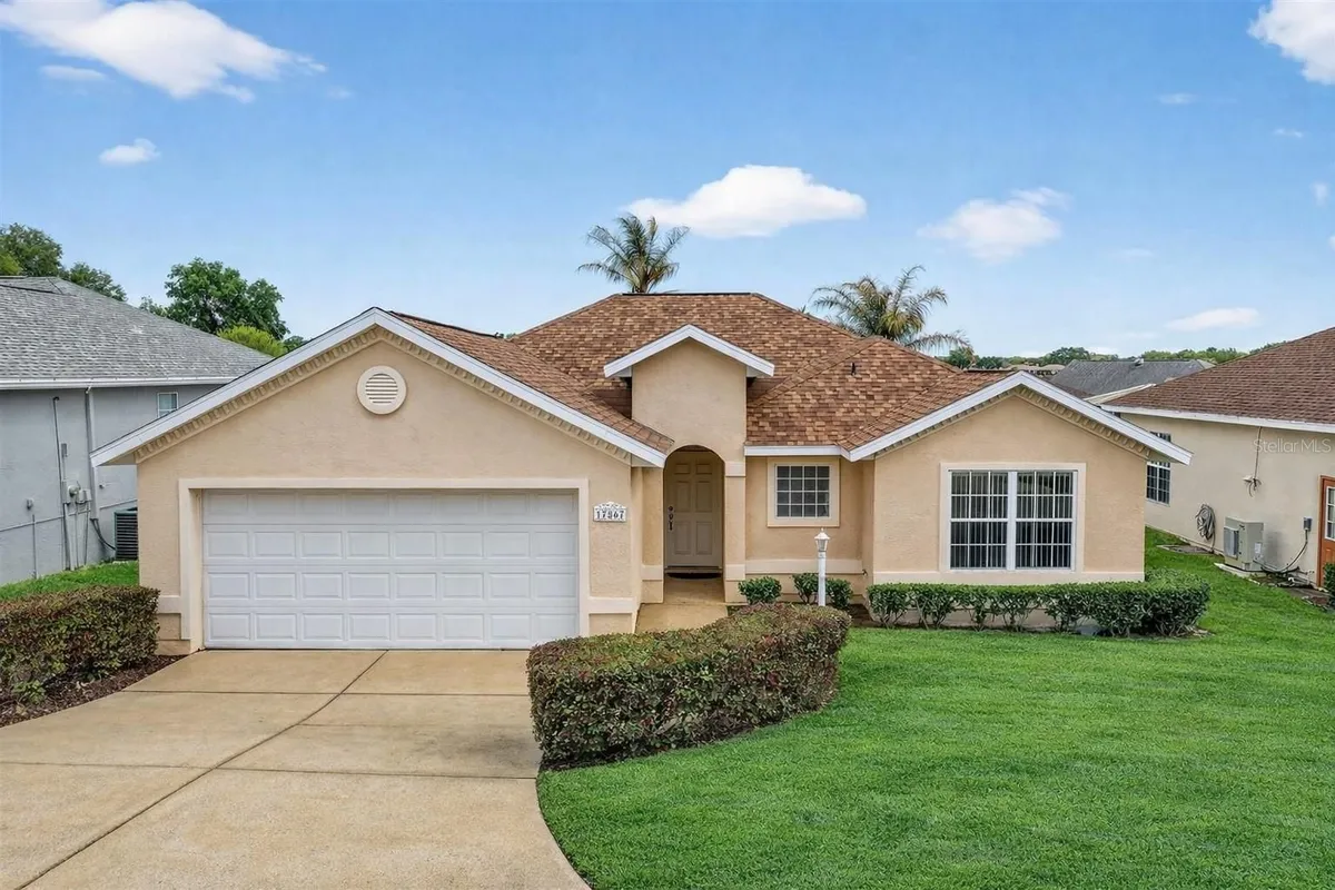 Property Slideshow image 1 of 26 | 17867 se 115th cir, Summerfield, FL, 34491